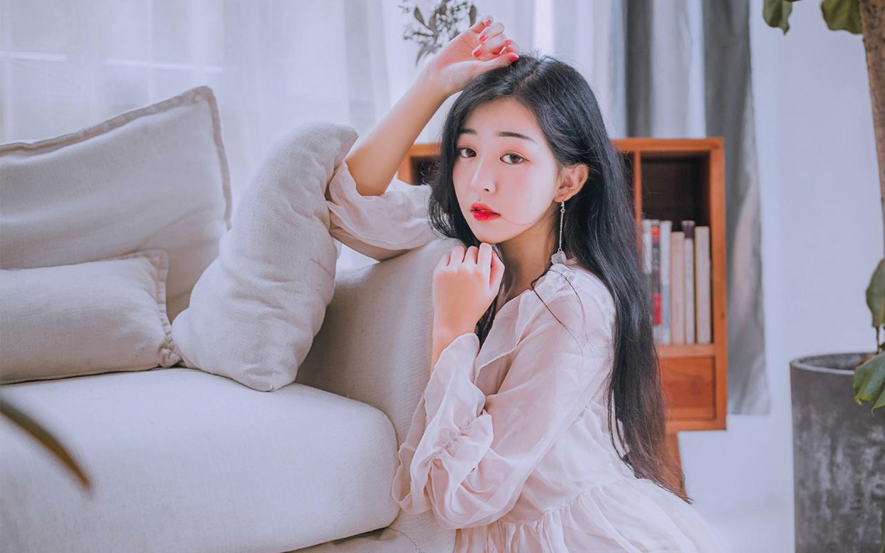 （活力中国调研行）探访中国最大碳纤维生产基地 感受“黑色黄金”的科技重量